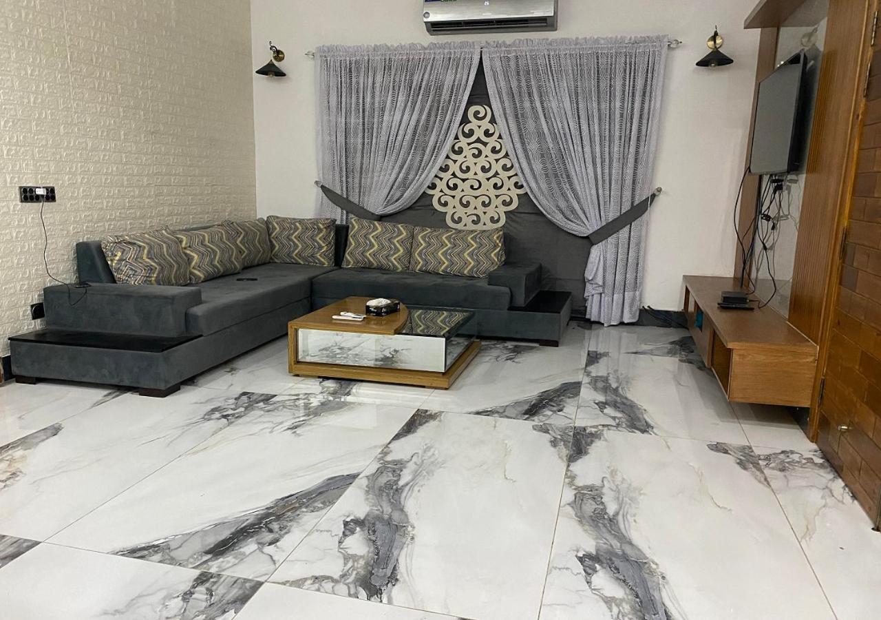 Burj Al Bahria Town Luxury Suites Lahore Exterior foto