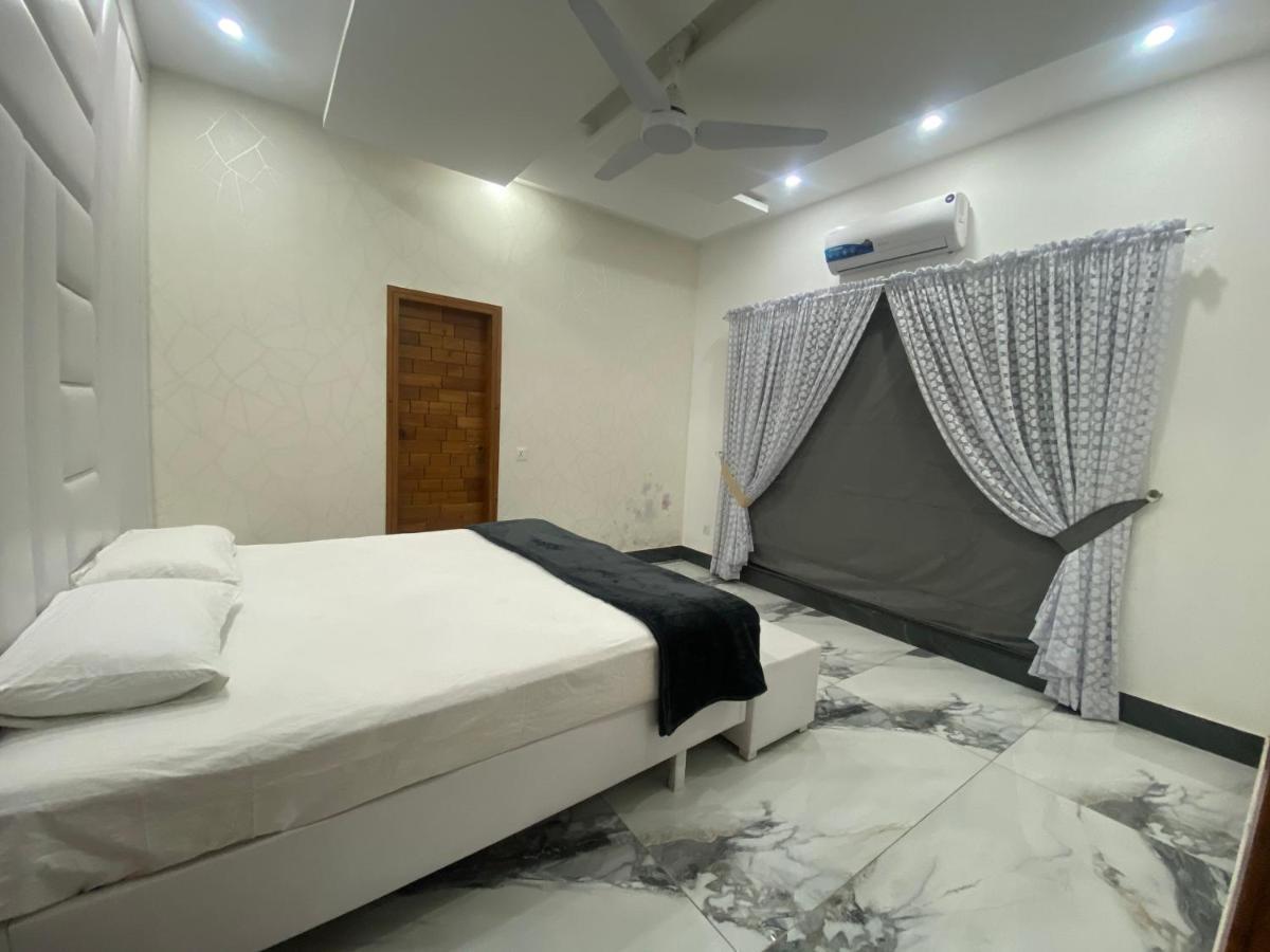 Burj Al Bahria Town Luxury Suites Lahore Exterior foto
