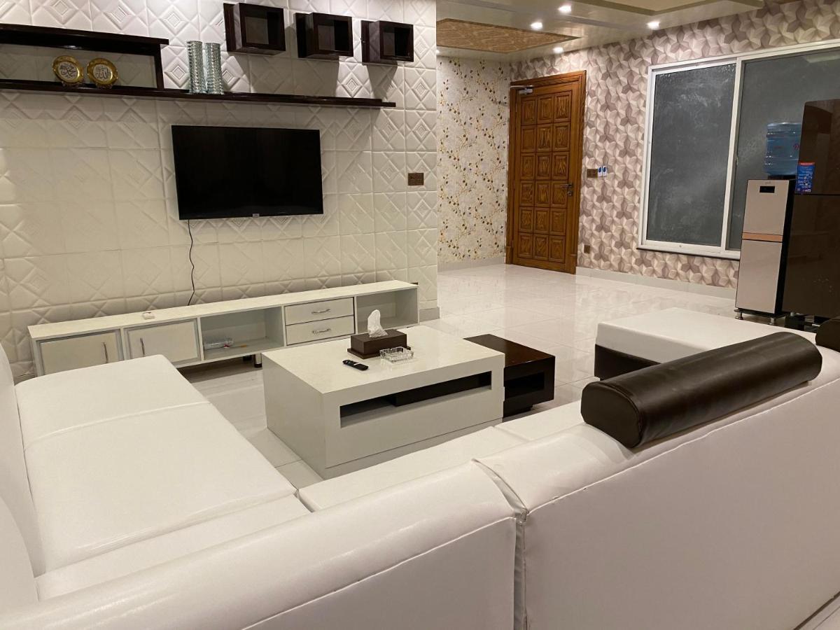 Burj Al Bahria Town Luxury Suites Lahore Exterior foto